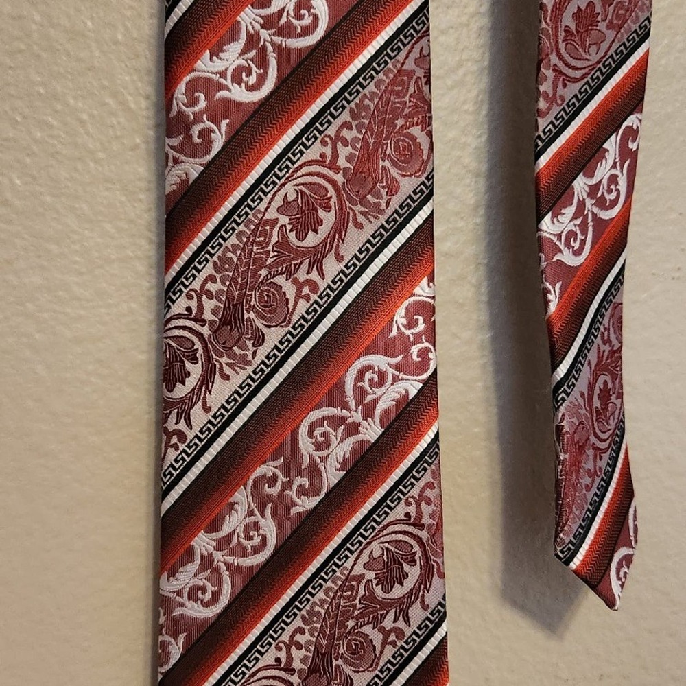 Sparks by John Sparks red tie polyester great mixed patterns in stripes work